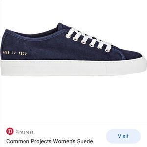 WOMENS COMMON PROJECTS TOURNAMENT LOW TOP SNEAKERS